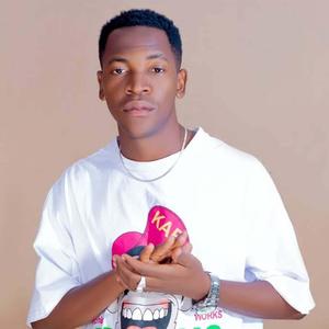 Fashion(feat. Seneta Kilaka)