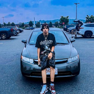 Los Caquillo (Explicit)