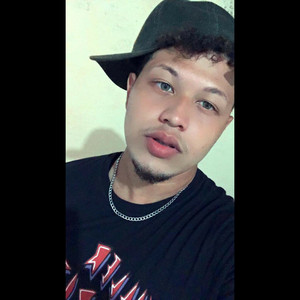 Sigo presente (Explicit)