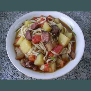 达拉崩吧（土豆牛肉面）