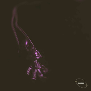 En Lo Oscuro (Explicit)