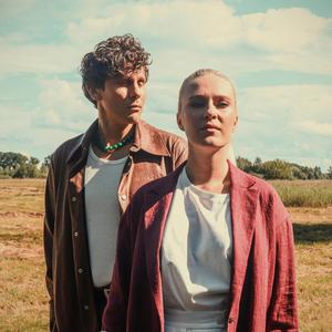 Iestrēdzis (feat. Shipsea)