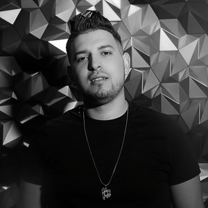 Masrahia(feat. Roounée) (Explicit)