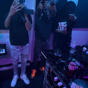 6 foot (feat. LilKdE45) (Explicit)