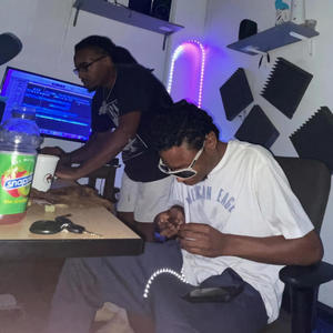 Her Soul Lost 3MIX (feat. Skit Karter) (Explicit)