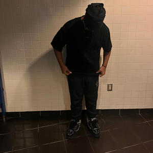 Fast stop (feat. VLrichh) (Explicit)