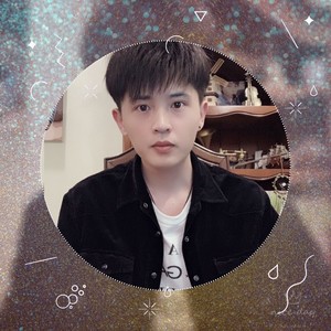 凤凰花开的路口