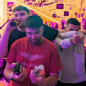 Vodka Chicha Royale (feat. TT) (Explicit)