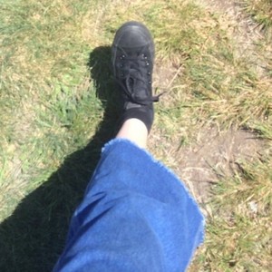 how it feels when we make eye contact at that party