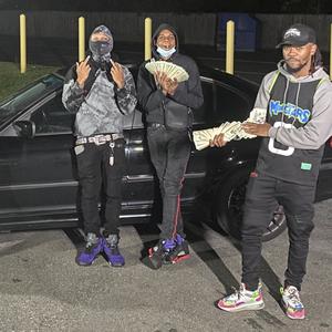 Freestyle Part 1 FatStacks(feat. SkottySkemn) (Explicit)