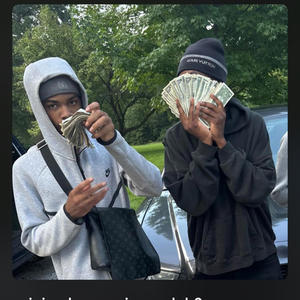 Spining By (feat. Mainreapluh3) (Explicit)