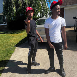 Pull down (feat. Bean27) (Explicit)