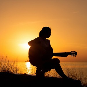 Las Primeras Estrellas Y Los Acordes