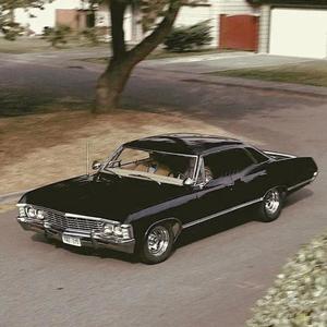 Mama Raised a Gangster (Explicit)