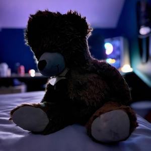 On The Edge(feat. SEBii & SXVVY) (Explicit)