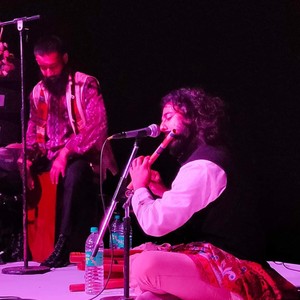 Yuj (feat. Makrand Sanon)