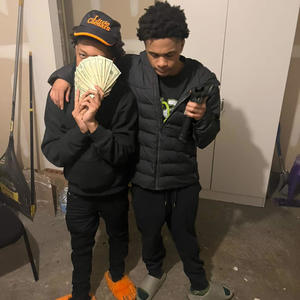 overly pøpped (Explicit)