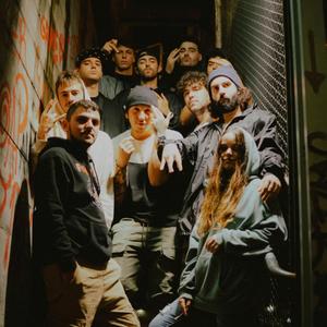 CYPHER 36900 (feat. Villyfloka, Kzt, Manuno, 6uzzi, Isaías Gf, Pedras, Basti, Tami, Csi, Guti.R & G3D3R) (Explicit)