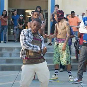 Skinbone (feat. King Apollo) (Explicit)