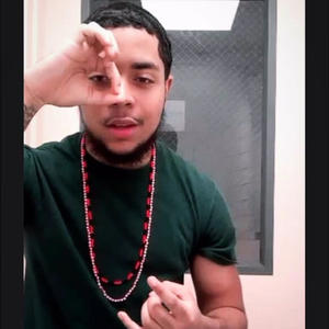 Free 38 (feat. DoubleR 38) (Explicit)