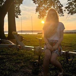 I feel low (feat. Drkpxl) (Radio Edit)