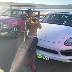 Quanto Tô Ganhando ? (feat. Jhordan OG) (Explicit)