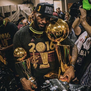 ball like bron (Explicit)