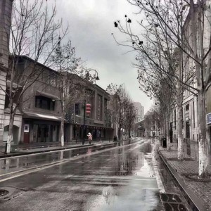 武汉，我们与你同在