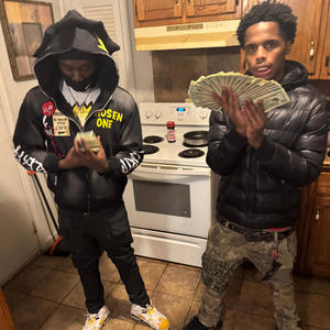 Paper Chasing (feat. Toreal Juice) (Explicit)