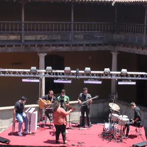 Déjame ahí(feat. Marta Santos)(Directo)