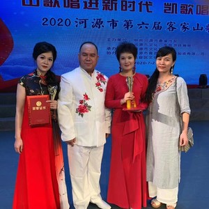 一声情妹一声哥 (伴奏)