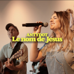 Le nom de Jésus - Sinach (Antydot cover)