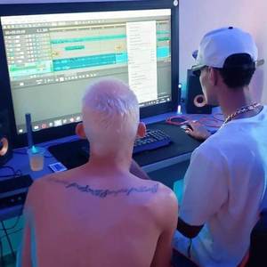 PIRANHA INTELIGENTE (Explicit)