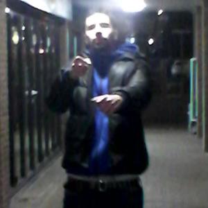 DE BARRIO Y DE PUEBLO SIGNIFICA QUE NO HABLO CON COPS (Explicit)