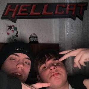 Hell Cat (feat. KSagro) (Explicit)