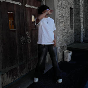 losingmymind (feat. kurtains) (Explicit)