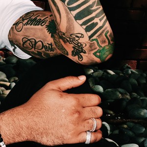 Checking Me Out(feat. Manny Cloud & Slyrex) (Explicit)