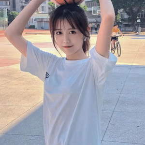 画画的baby