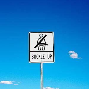 Buckle up (feat. 2twentyfour) (Explicit)