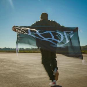 LCDF (feat. Karlitos)