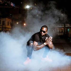 Big Mood (feat. Rob7 & La Beezo) (Explicit)