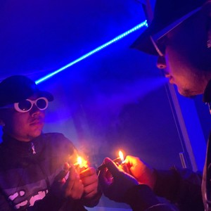 2GLIZZY (feat. AMG Glock) (Explicit)