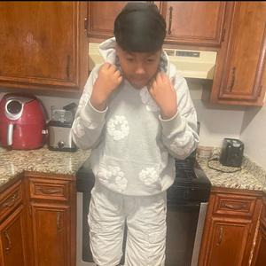 Keep on sipping (feat. guapogzz) (Explicit)