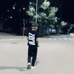红色高跟鞋 (胡明刚 remix|纯享版)