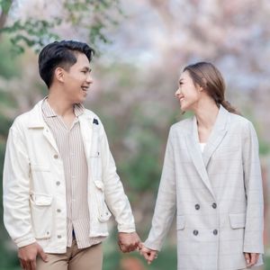 ไม่อยากเป็นพี่น้อง (Karaoke)