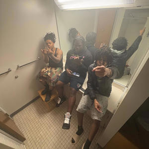 Mentions (feat. Risktaker bookie) (Explicit)