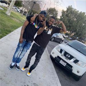 Road Runnin(feat. YBF Ajaay) (Explicit)