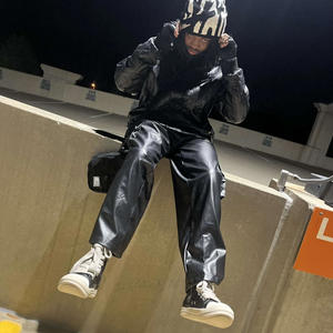 She like 2 (feat. Nation Williams & Deenasty)