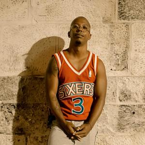 Ya no voy a Llorar (feat. Yoanis Star)