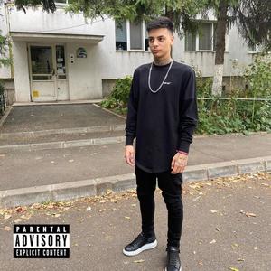 sunt cioara sunt frumos (feat. AlbertNbn) (Explicit)